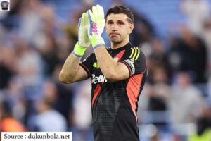 Martinez dan Isyarat Perpisahan dari Aston Villa