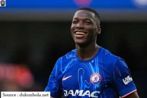 Moises Caicedo – Mesin Tempur Tengah yang Kian Stabil